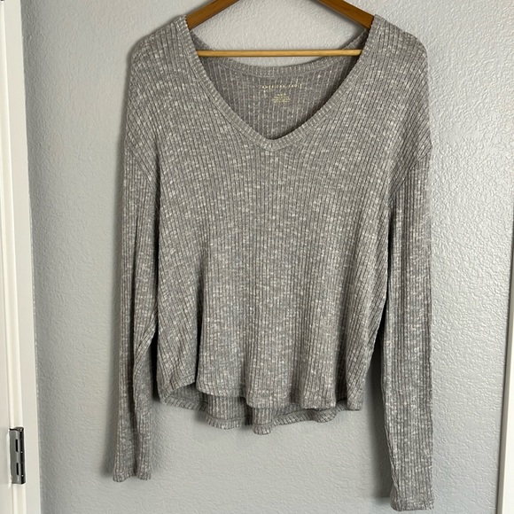 American Eagle Outfitters Tops - American Eagle Gray ribbed long sleeve top